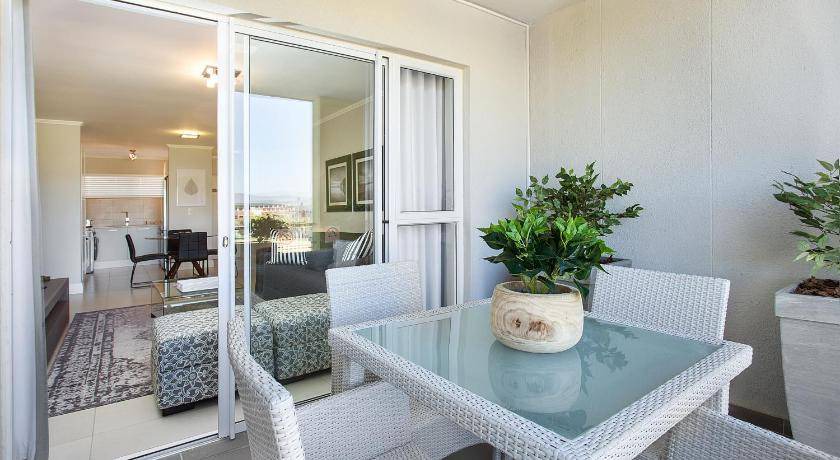 Photo of Patio Balcony in Century City