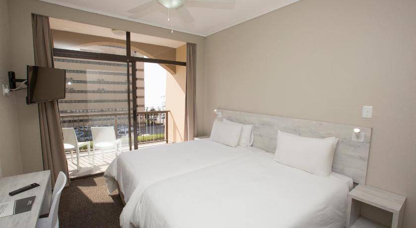 Photo of Bedroom in Quigney Beach