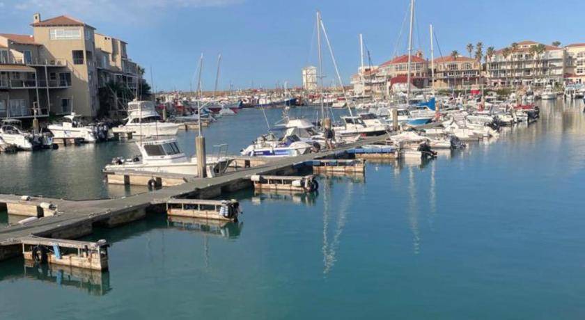 Photo of Others in Saint Francis Bay
