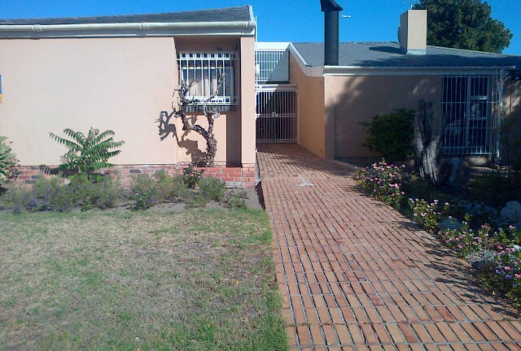Photo of Others in Parow North
