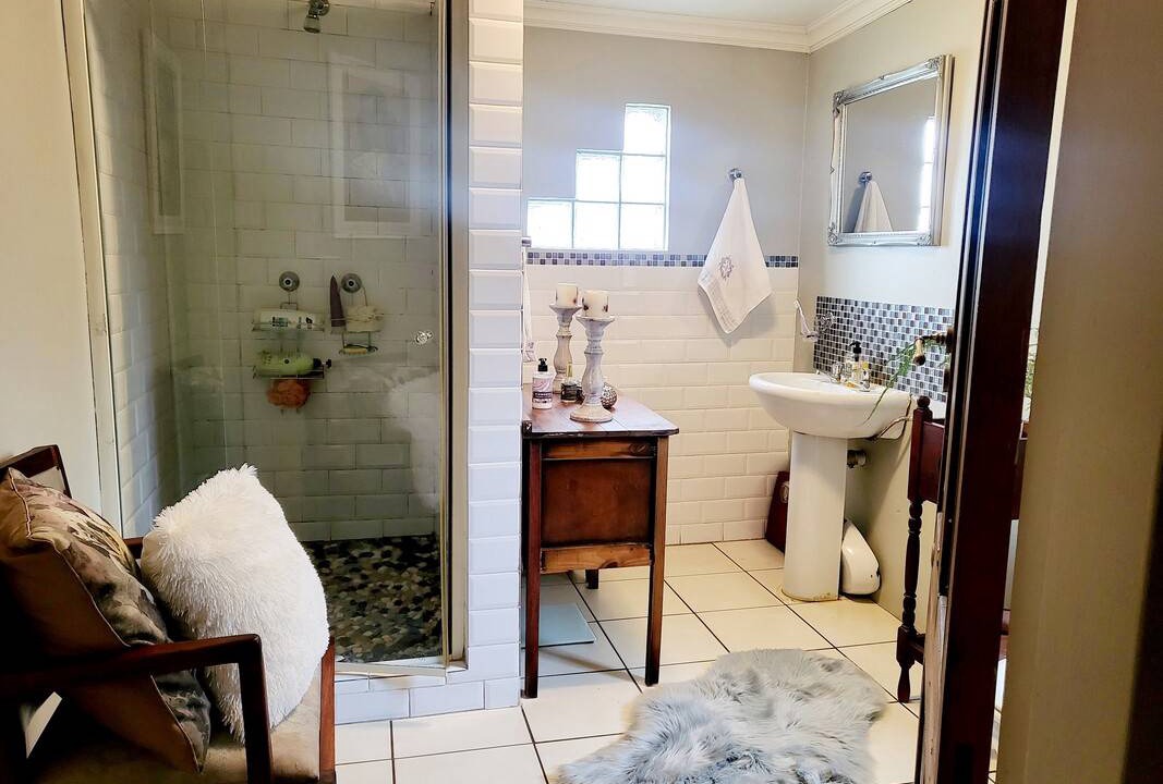 Photo of Bathroom in Govan Mbeki