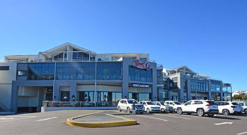 Photo of Others in Big Bay