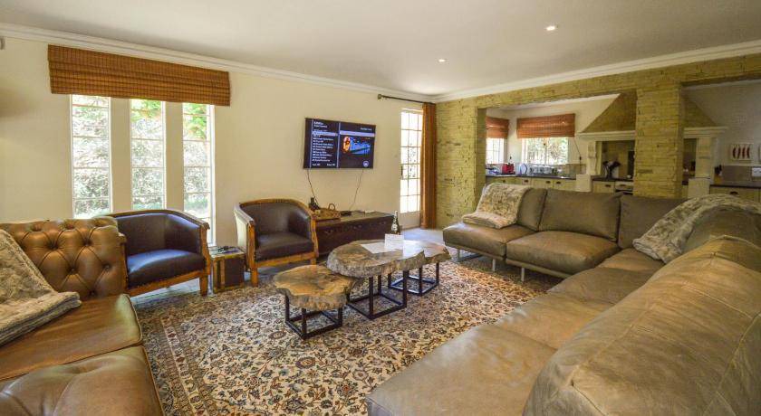 Photo of Livingroom in Clarens