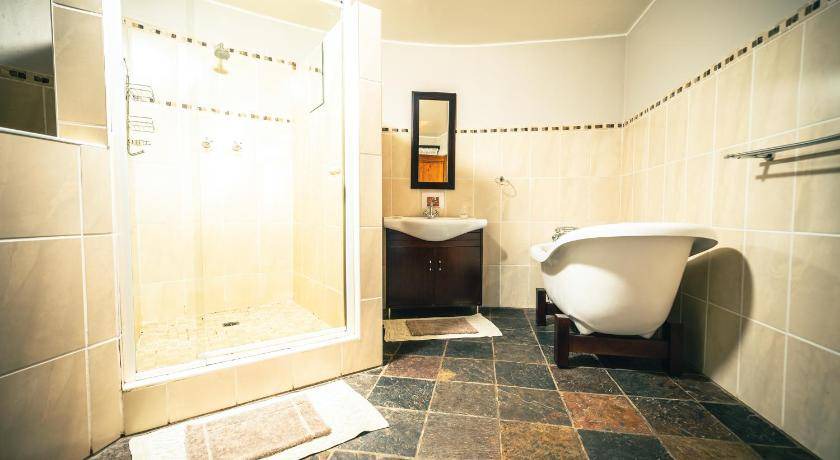 Photo of Bathroom in Clarens