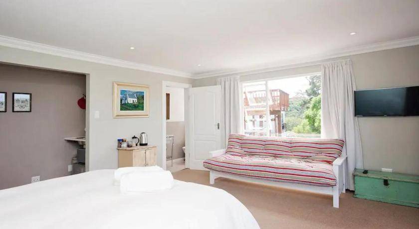 Photo of Bedroom in Port Elizabeth