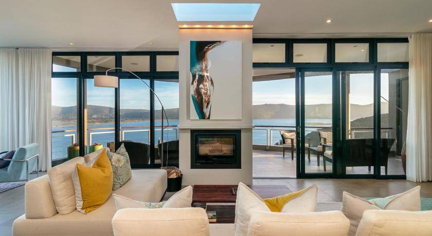 Photo of Livingroom in Paradise