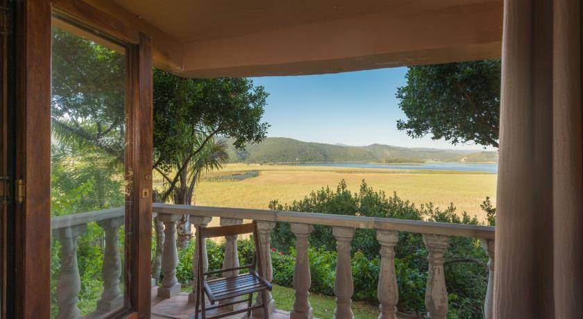 Photo of Patio Balcony in Wilderness