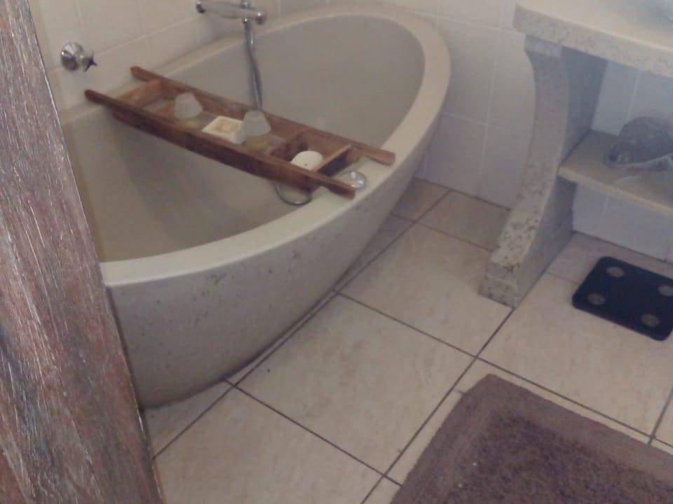 Photo of Bathroom in Mooinooi