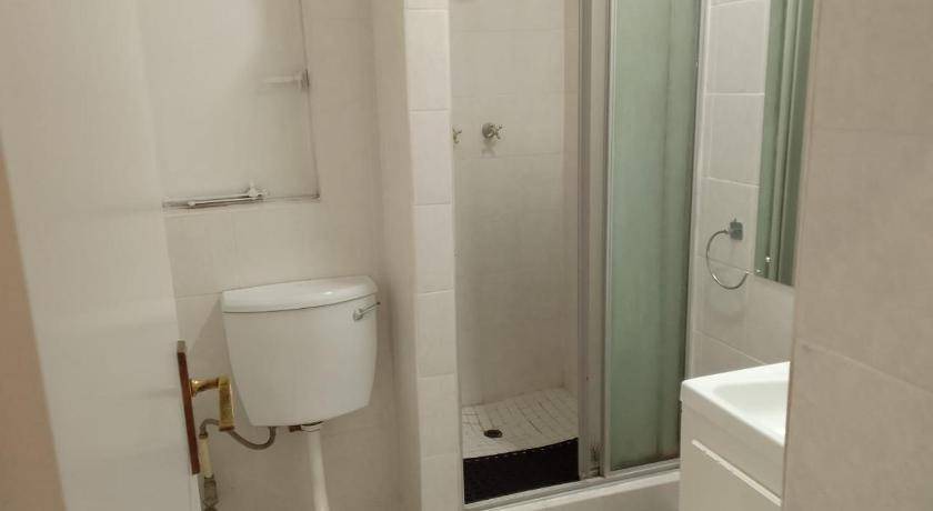 Photo of Bathroom in Sandown