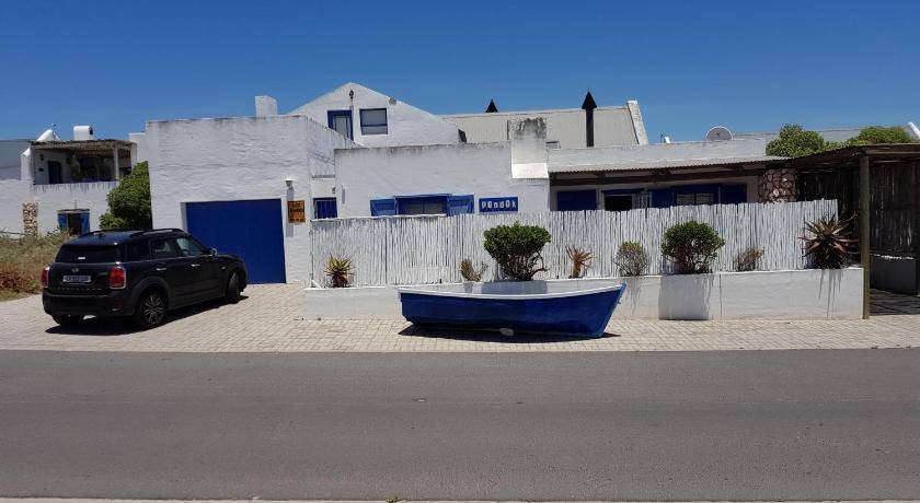 Photo of Others in Paternoster
