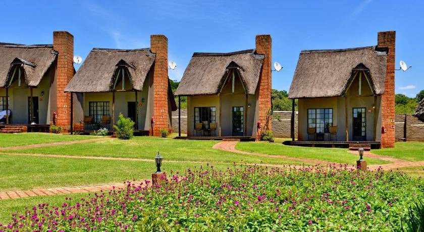 Photo of Buildings in Magaliesberg