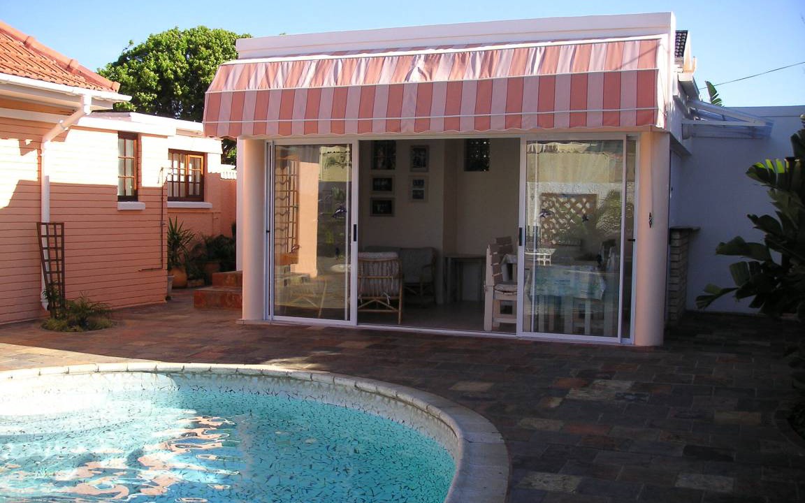 Photo of Outdoor in Pollok Beach