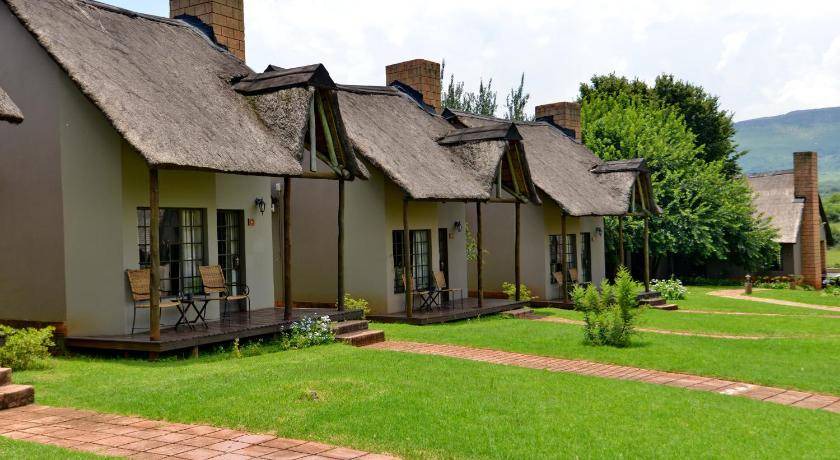 Photo of Buildings in Magaliesberg