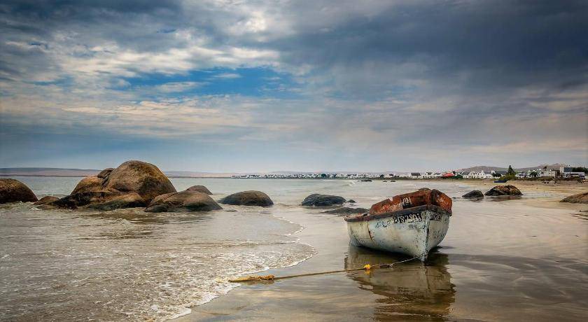 Photo of Others in Paternoster