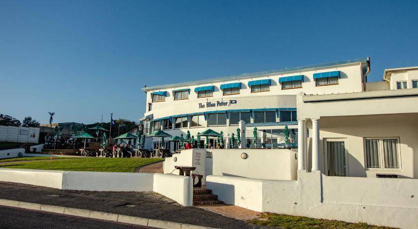 Photo of Others in Bloubergstrand