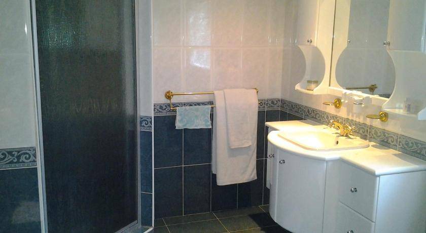 Photo of Bathroom in Trawal