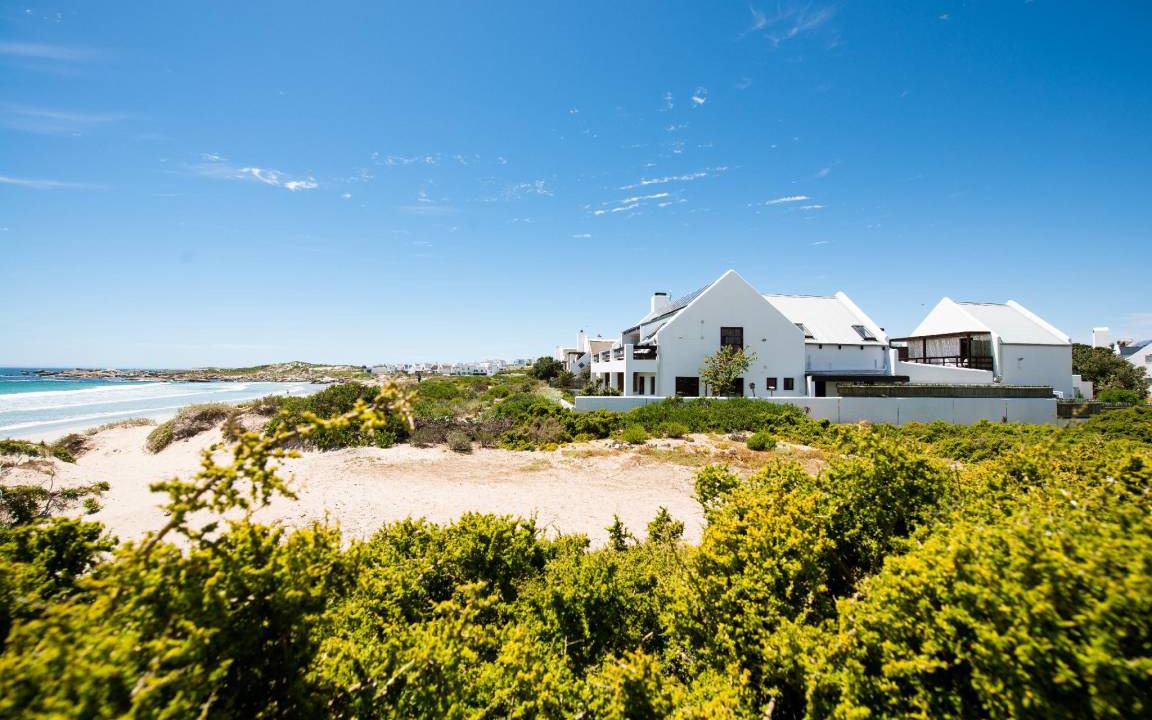 Photo of Others in Paternoster
