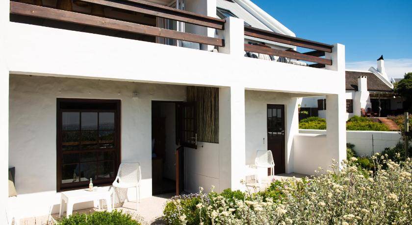 Photo of Others in Paternoster