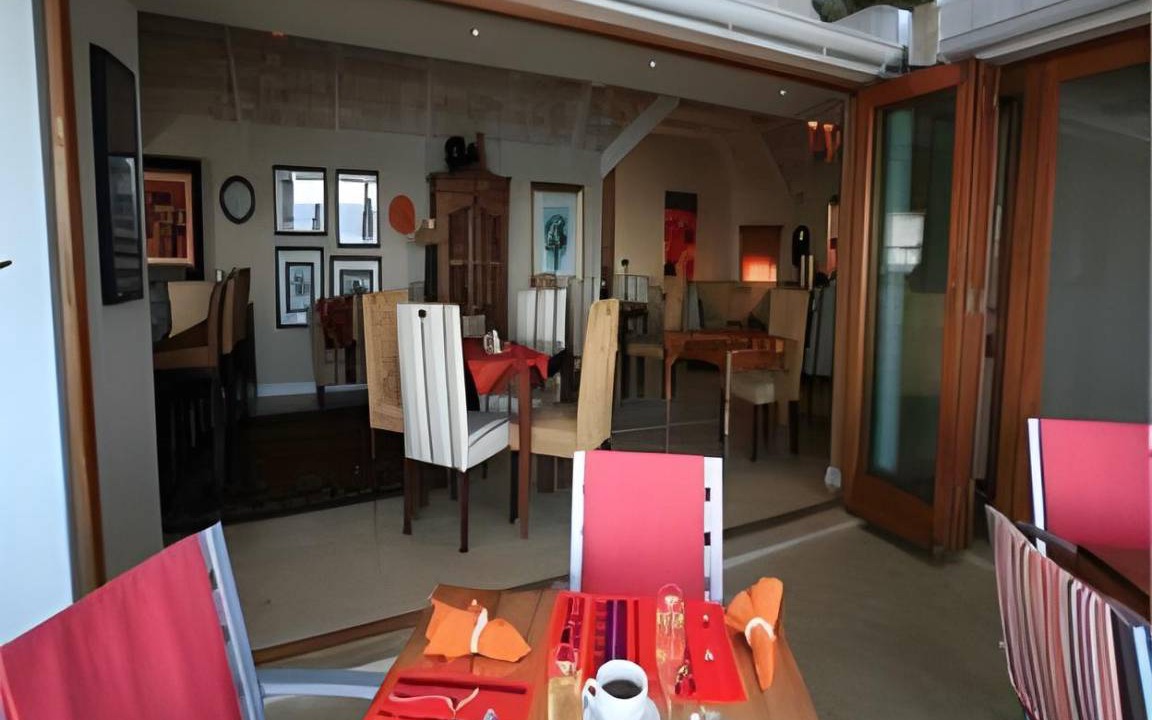 Photo of Others in Paternoster