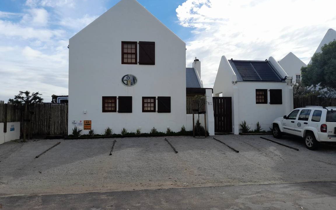 Photo of Others in Paternoster