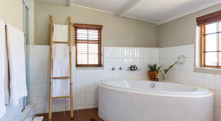 Photo of Bathroom in Hanover