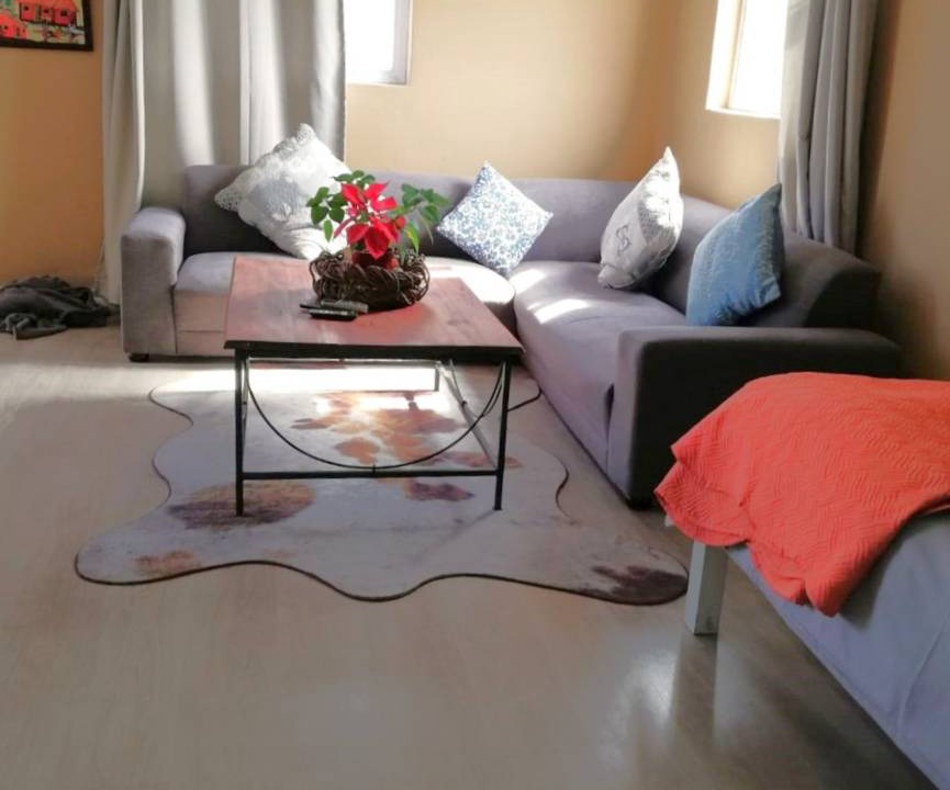 Photo of Livingroom in Muizenberg