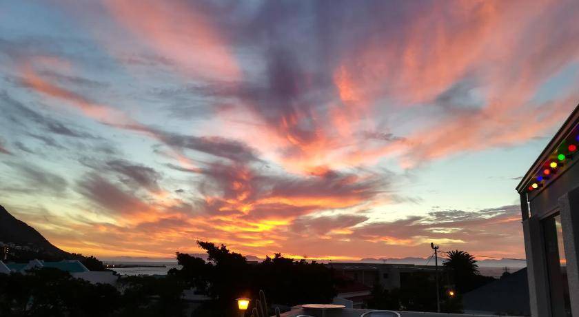 Photo of Others in Gordons Bay Central