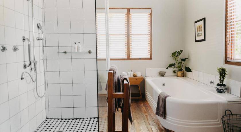 Photo of Bathroom in Nieu-Bethesda