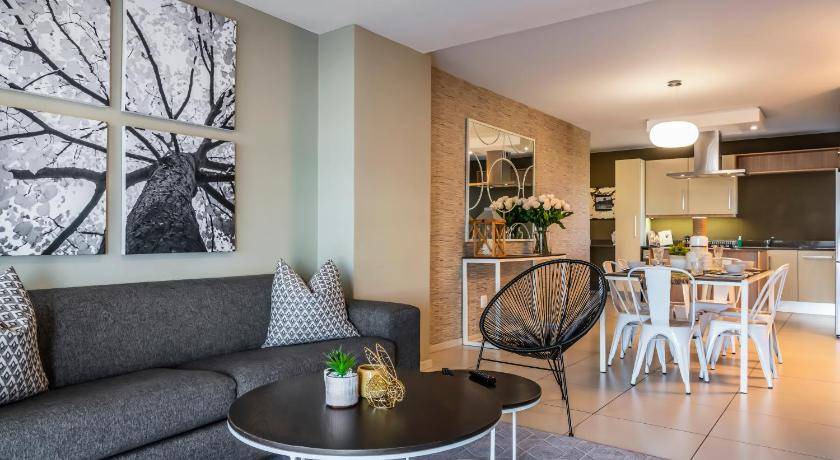 Photo of Livingroom in Greater Johannesburg Metropolitan Area