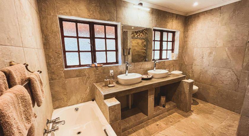 Photo of Bathroom in Maruleng