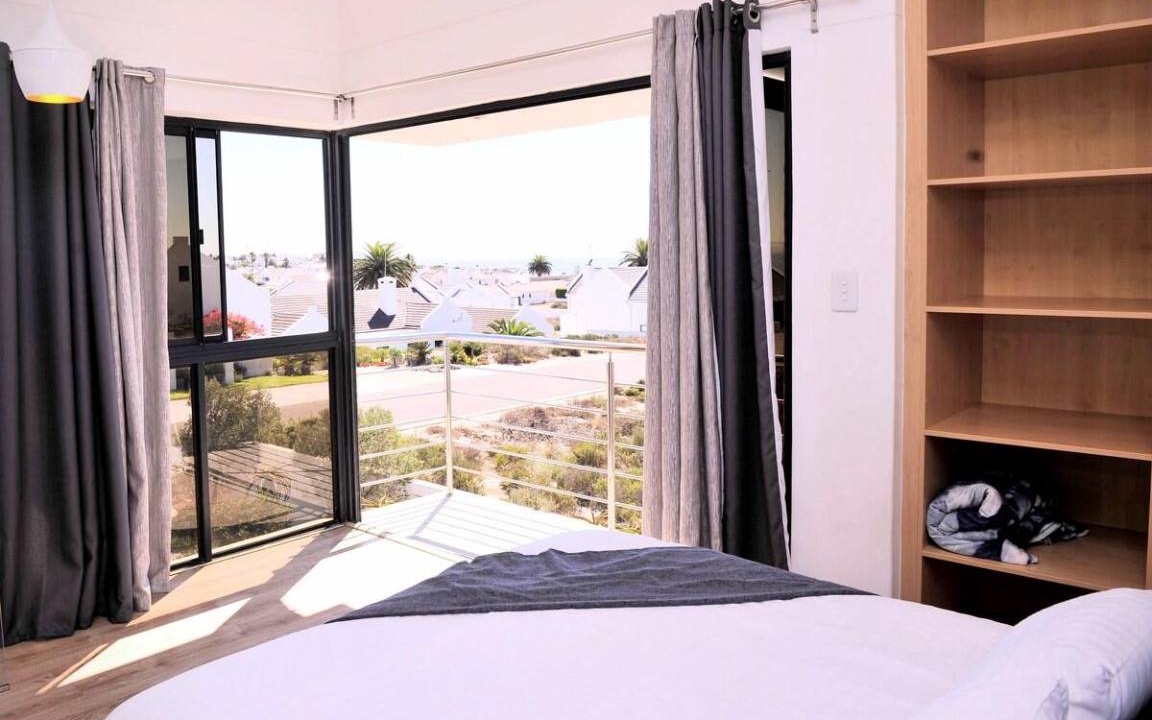 Photo of Bedroom in Shelley Point