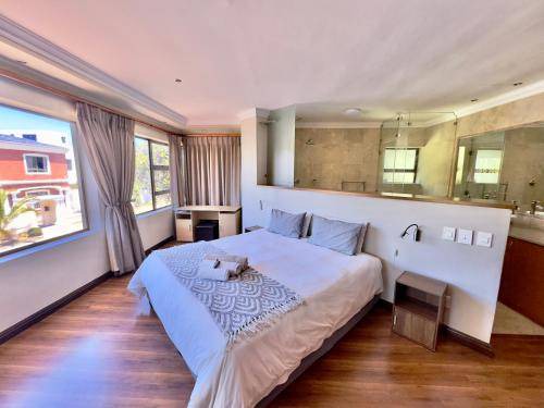Photo of Bedroom in Sunset Beach