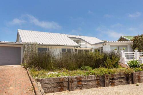 Photo of Others in Cape Saint Francis