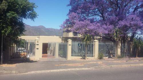 Photo of Others in Paarl