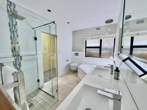 Photo of Bathroom in Sunset Beach