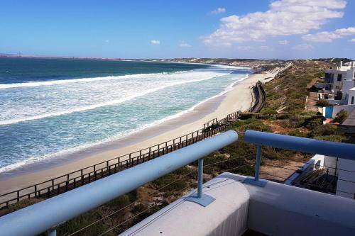 Photo of Patio Balcony in Paradise Beach