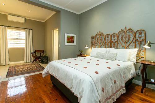 Photo of Bedroom in Oudtshoorn