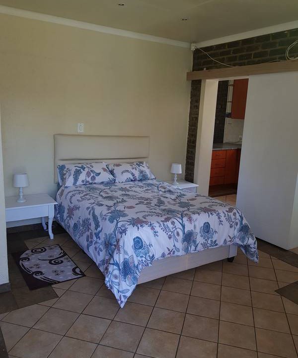 Photo of Others in Alberton