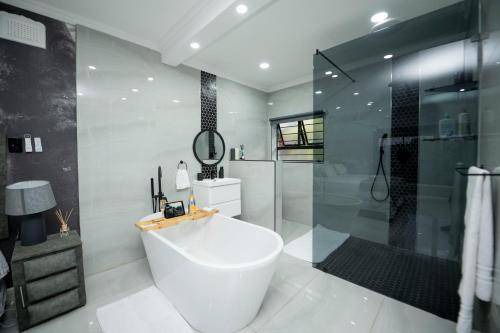 Photo of Bathroom in Glenwood