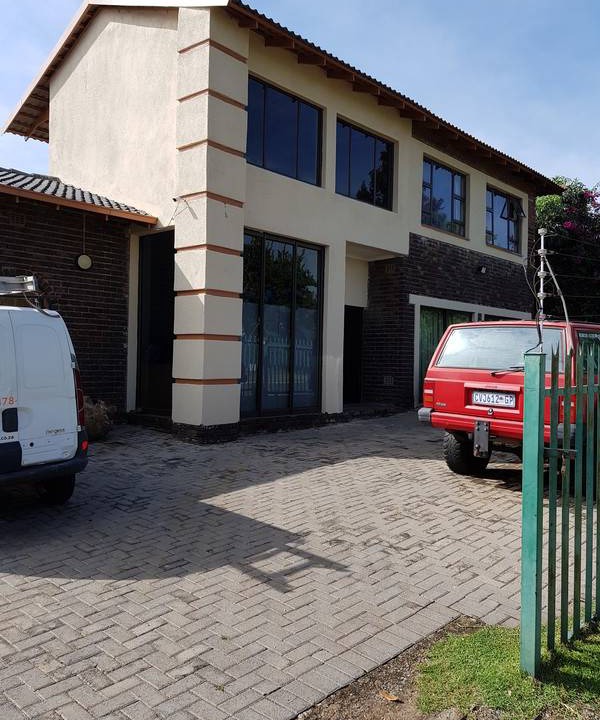 Photo of Others in Alberton