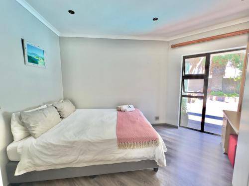Photo of Bedroom in Sunset Beach