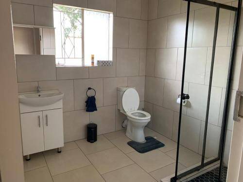 Photo of Bathroom in Greater Johannesburg Metropolitan Area