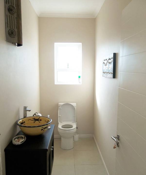 Photo of Bathroom in Pearly Beach