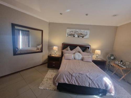 Photo of Bedroom in Glenvista