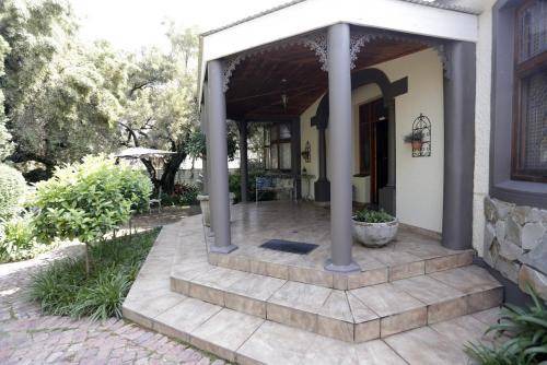Photo of Others in Parys
