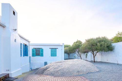 Photo of Others in Paternoster