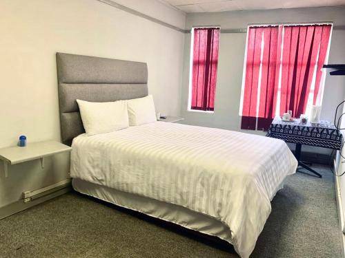 Photo of Bedroom in Randfontein