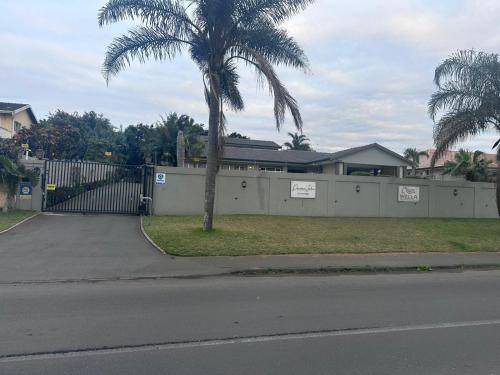 Photo of Others in La Lucia