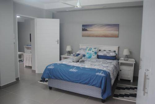 Photo of Bedroom in Amanzimtoti