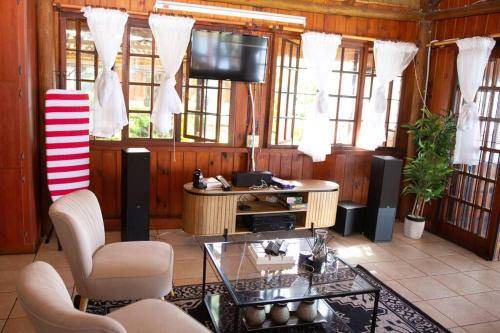 Photo of Livingroom in Thulamela